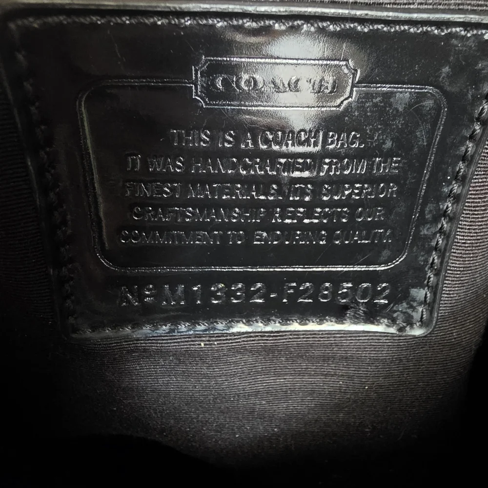 Coach Payton Signature‎ Crossbody Black and Tan Purse M1332